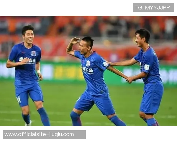 佩历克与狼队激战正酣谁能在这场较量中笑到最后 佩历克与狼队激战正酣谁能在这场较量中笑到最后