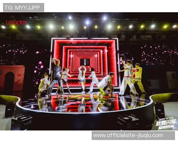 加维引领潮流新风尚探索年轻人的时尚选择与生活态度