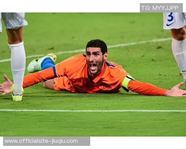 德比郡与博尔顿激战正酣比分揭晓引发球迷热议 德比郡与博尔顿激战正酣比分揭晓引发球迷热议